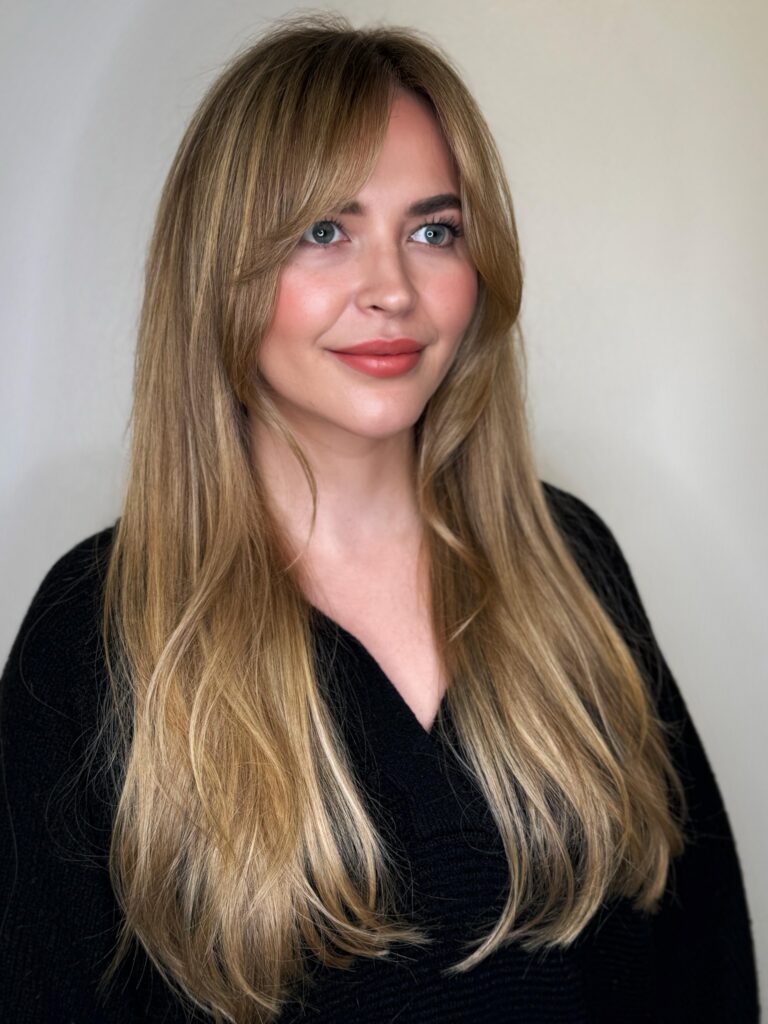 Rich blonde tones and natural highlights